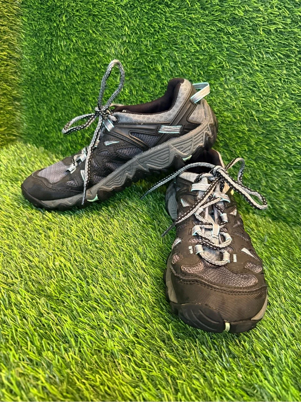 Merrell women’s all out blaze AERO black and gray mesh sport hiking shoe 7.5